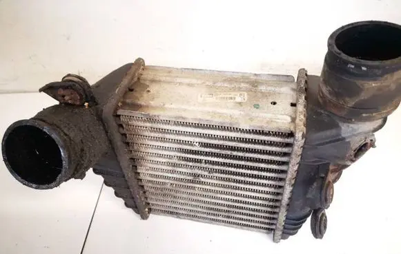 Volkswagen Golf IV Intercooler radiator 1j0145803