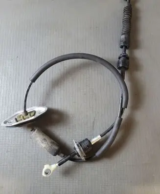 KIA Sportage Gear shift cable linkage 46790F1010