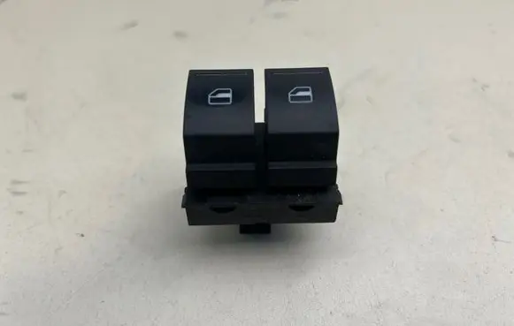 Volkswagen Polo Electric window control switch 1K3959857C PA6GF30