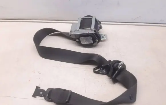 Opel Zafira C Front seatbelt 13392991 618835000 13394802