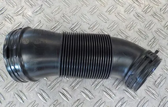 Skoda Karoq Air intake duct part 5Q0129684C