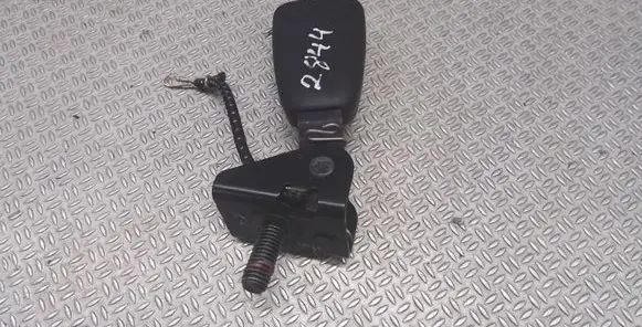 Volvo V70 Rear seatbelt buckle