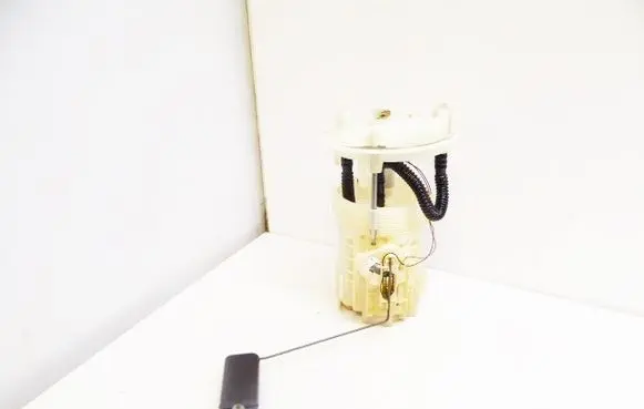 Renault Scenic II - Grand scenic II Fuel pressure regulator 
