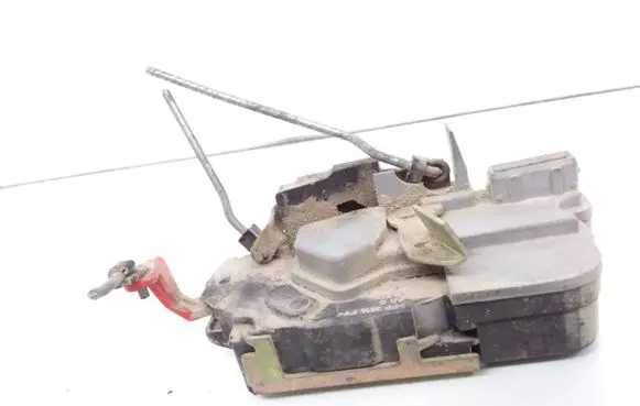 Citroen Xsara Front door lock
