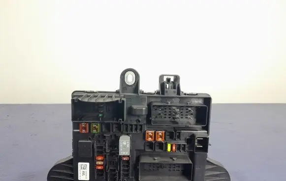 Opel Insignia A Fuse box set 22737769