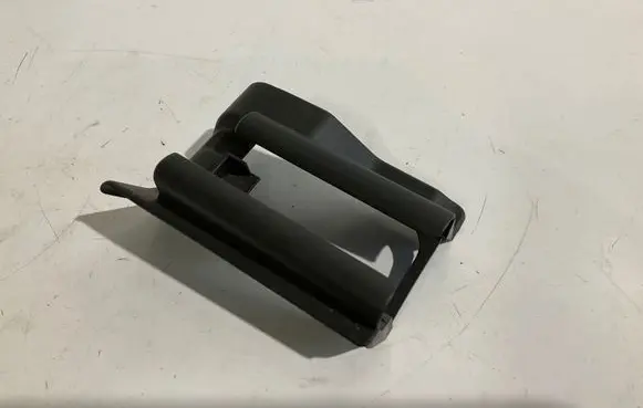 Mercedes-Benz E W211 Front driver seat rail trim 2119191020