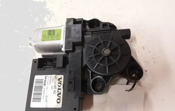 Volvo V50 Rear door window regulator motor 30739182AC 973626102
