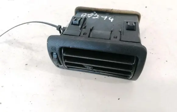 Mazda Xedos 9 Dash center air vent grill T001LH