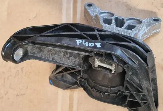 Peugeot 408 P54 Engine mount vacuum valve 