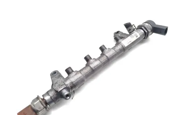 Audi A4 S4 B8 8K Fuel main line pipe 03L130089Q 0281006075 03L906054