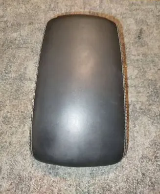Nissan Qashqai+2 Armrest 9692050A10 V090Z696