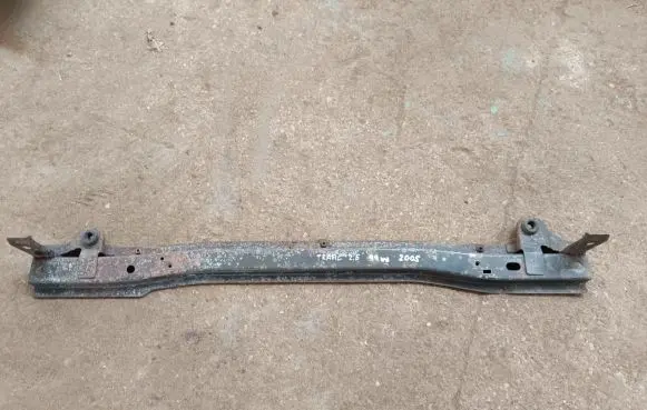 Hyundai Santa Fe Bottom radiator support slam panel 