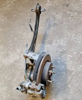 Volvo S40 Rear wheel hub spindle/knuckle 