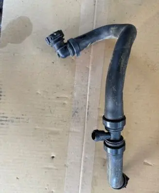 Citroen C5 Aircross Engine coolant pipe/hose 980338958002