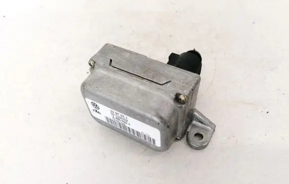 Audi A3 S3 8P ESP acceleration yaw rate sensor 1K0907655A 10.0985-0322.4