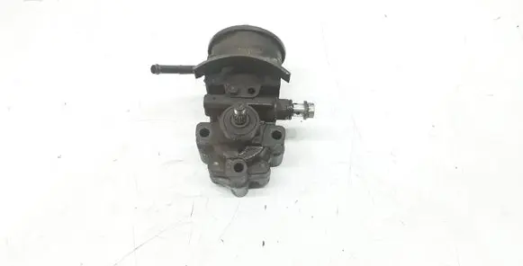 Toyota Avensis Verso Power steering pump