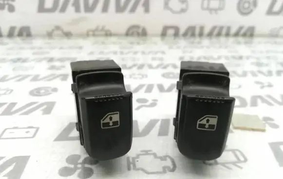 Hyundai Santa Fe Electric window control switch