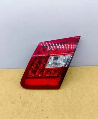 Mercedes-Benz E W212 Tailgate rear/tail lights A2128200864 7780908 483502