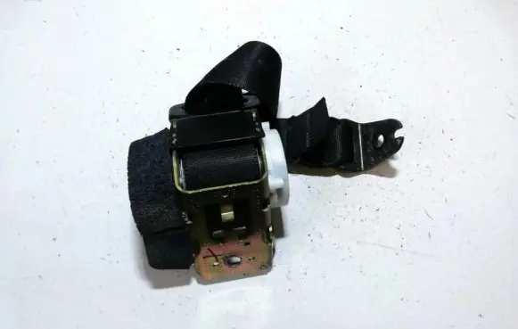 Ford Focus Rear seatbelt 4m51a611b68ag 33031820