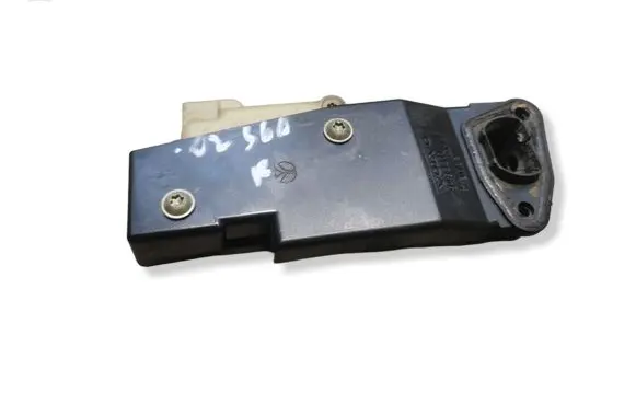 Volvo S60 Fuel tank cap lock motor 9483311