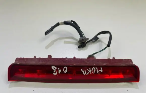 Opel Mokka X Third/center stoplight