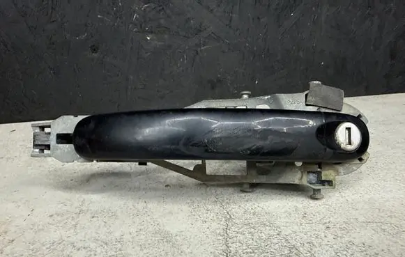 Volkswagen Golf V Front door exterior handle 1K0837886A