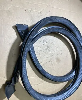 Mercedes-Benz Sprinter W906 Loading door rubber seal (on body) 2E1827459