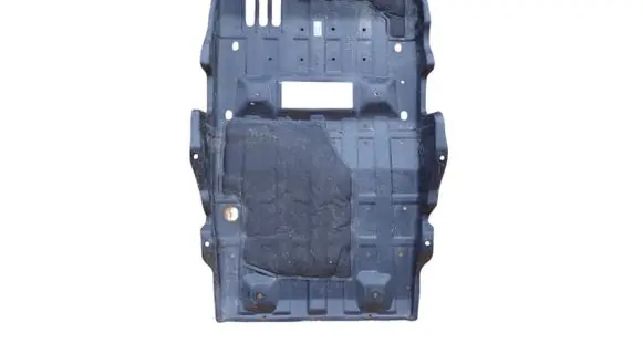 Mitsubishi L200 Engine splash shield/under tray 5370B497