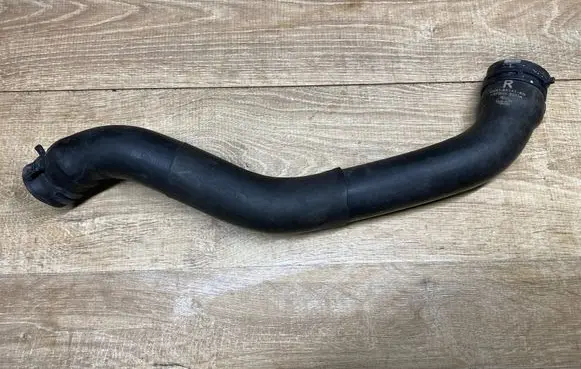 Jaguar F-Type Engine coolant pipe/hose 9W838N241AD