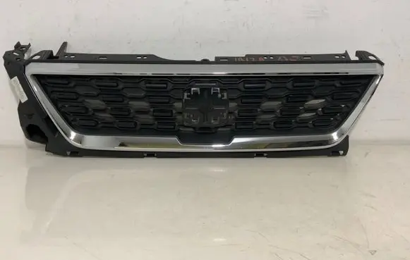 Seat Ibiza V (KJ) Front bumper upper radiator grill 6F0853654D 6F0854643B