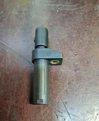 Mercedes-Benz C W204 Crankshaft position sensor 0031532826
