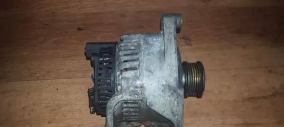 Audi A4 S4 B5 8D Generator/alternator 058903016f 90a