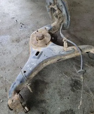 Volkswagen Transporter - Caravelle T4 Rear wheel hub spindle/knuckle 