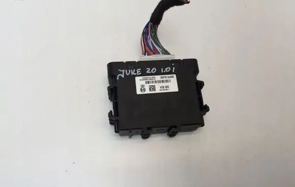 Nissan Juke II F16 Other control units/modules 284Y66LA6E F005V03226