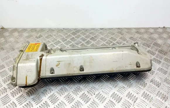 Mercedes-Benz SL R129 Rocker cam cover A1190160005 1190160005