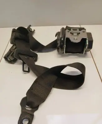Volkswagen Crafter Front seatbelt 9068600485 040470