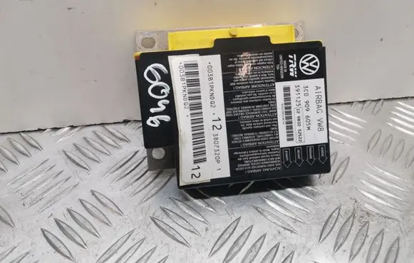 Volkswagen PASSAT B6 Airbag control unit/module 3C0909605M