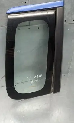 Mazda Demio Rear side window