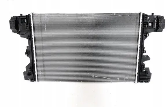 Mercedes-Benz B W247 Coolant radiator A2475003800