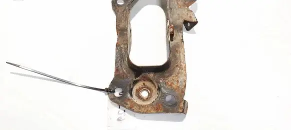 Volkswagen PASSAT B6 Bracket in trunk/boot 3c0505130b