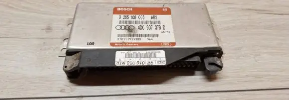 Audi A6 S6 C5 4B Engine control unit/module 4D0907379D 0265108005 DT0515955300