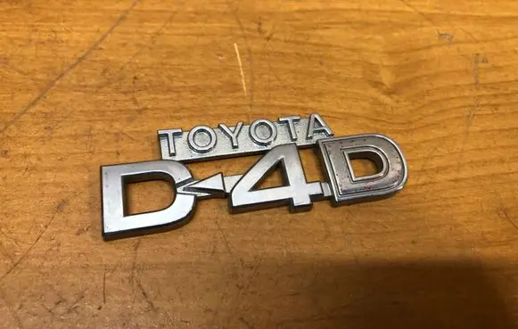 Toyota Corolla E120 E130 Other badges/marks 