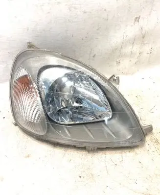 Toyota Yaris Headlight/headlamp 12V12W