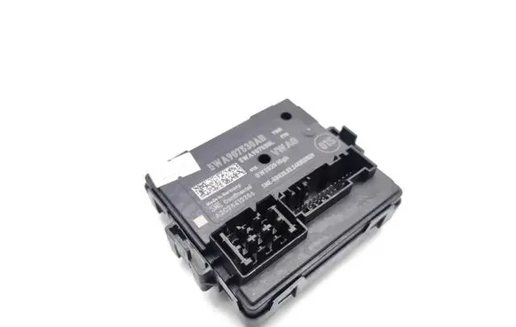 Audi A3 8Y Gateway control module 5WA907530AB 5WA907530L A2C78413306