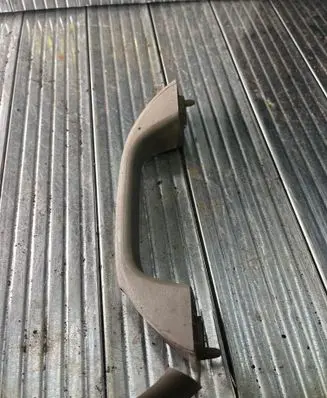 Nissan Interstar Front interior roof grab handle 7700835126