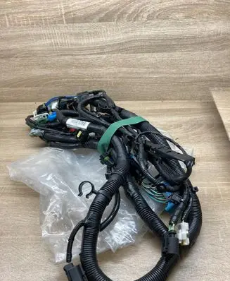 Ford C-MAX I Engine installation wiring loom 1357027 3M5T12A690PK