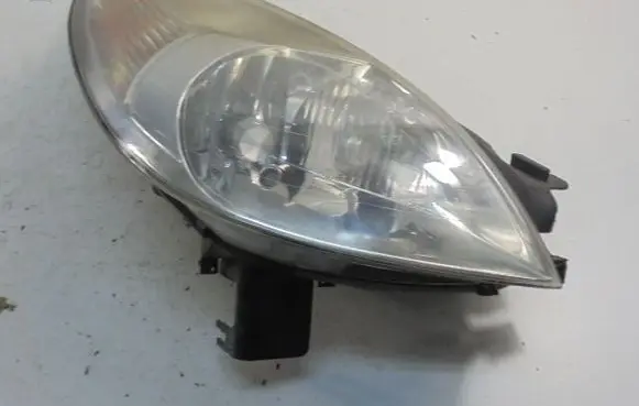 Citroen Xsara Picasso Headlight/headlamp 9649557380