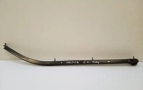 Chrysler Pacifica Sliding door trim 68186031AC 033AAG1526