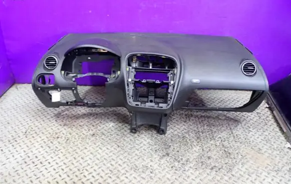 Seat Toledo III (5P) Dashboard