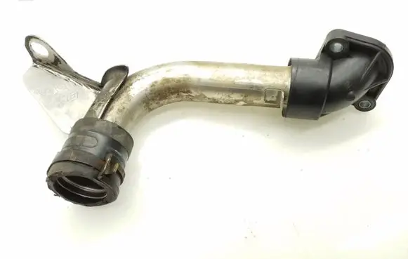 Suzuki Grand Vitara II Engine coolant pipe/hose